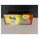 Pneumatic spark plug cleaner