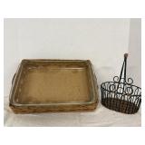 Wire basket & 9x13 baking dish with basket...