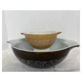 Pyrex bowls 750ml & 4qt no lids