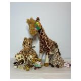 Bean Sprouts "Stretch" giraffe & misc