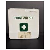 Vtg American Red Cross first aid kit