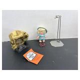 Vtg Doll stand, Uneeda tiny tots doll & misc