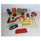 Vtg Tupperware gadets