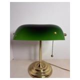 Vtg Bankers desk  lamp with green glass shade