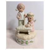 1982 Lefton Christopher collection music box..
