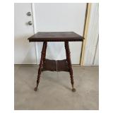 Clawfoot Tables Shelf Broken