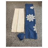 68"x86" & 63"x68" Tablecloths & Napkins