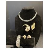 Vintage Coro Necklace,Bracelet, Pin & Earrings