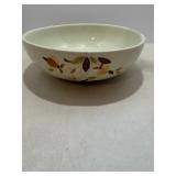 Vtg Hall's superior autum leaf 9' dia 2qt bowl