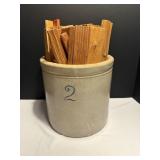 Vtg 2-gallon stoneware crock - good condition