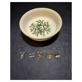 Lenox Holiday dimension fruit & dessert bowl...