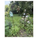 Yard art stands (2) & bird house (1)