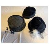Vtg Women's hats
