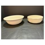 Heritage White Pfaltzgraff Lg & sm serving bowls