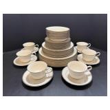 Noritake ivory china Japan 6-place servings....