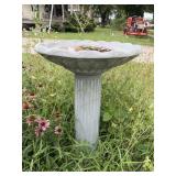 Plastic bird bath