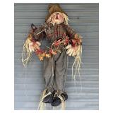 Scarecrow & turkey decor for pumpkin