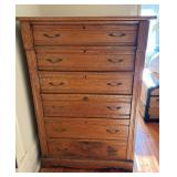 Vintage Chest of Drawers 32'x18'x48'H