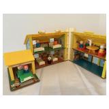 Fisher Price Family House