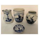Holland Delft Blauw Items one chipped