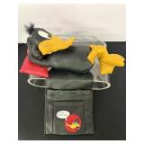 1999 Looney Tunes Daffy Duck Remote Holder