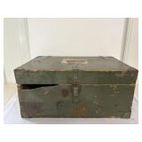 Vintage Wood Box 19'x12'x9'H