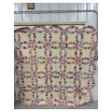 Vintage Handmade Rings Quilt 85'x84'