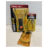 Daisy F16 Slingshot & 2 Replacement Band Kits