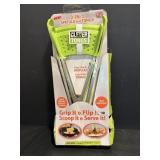 Grip it & flip it or scoop it & serve it tongs ...