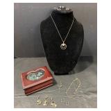 Costume jewelry with jewelry box
