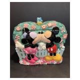 Disney Mickey Mouse & Minnie Mouse Kiss cookie...