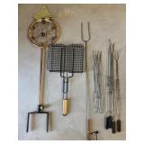 Copper sun sprinkler, grilling basket...