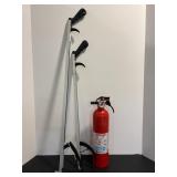 Kidde Fire Extinguisher With 2 Grabbers