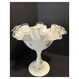 Vtg Fenton milk glass ruffled edges candy dish...