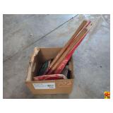 (1) Lot Of Small Hand Tools