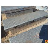 Full Size Truck Toolbox (no key)