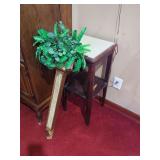 Accent Table & Wall Decor
