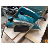 Makita Power Planer