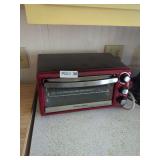 Hamilton Beach Toaster Oven, Knives, Flatware & Kitchen Items