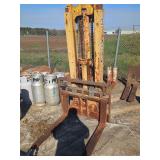 Towmotor Forklift Mast Assembly