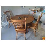 Round Dining Table With (4) Chairs