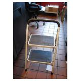 Folding 2-Step Ladder