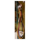 Refrigerant Charging Hose and Gauge Manifold
