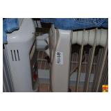 Lot of Three Electric Heaters and a Shark Handheld Vacuum