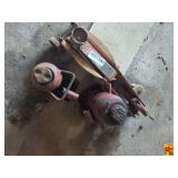(2) Bottle Jacks & Hydraulic Jack
