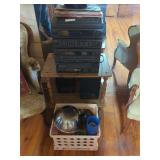 Kenwood Stereo System with Speakers& Albums