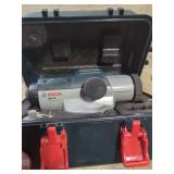 Bosch GOL 32 Professional Optical Leven & Bosch BT 170 HD Professional Aluminum Quick-Clamp Tripod