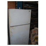 HotPoint Refrigerator & Contents