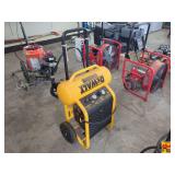 DeWalt 4.5 Gallon Electric Compressor