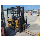 CAT EP18 Electric Forklift